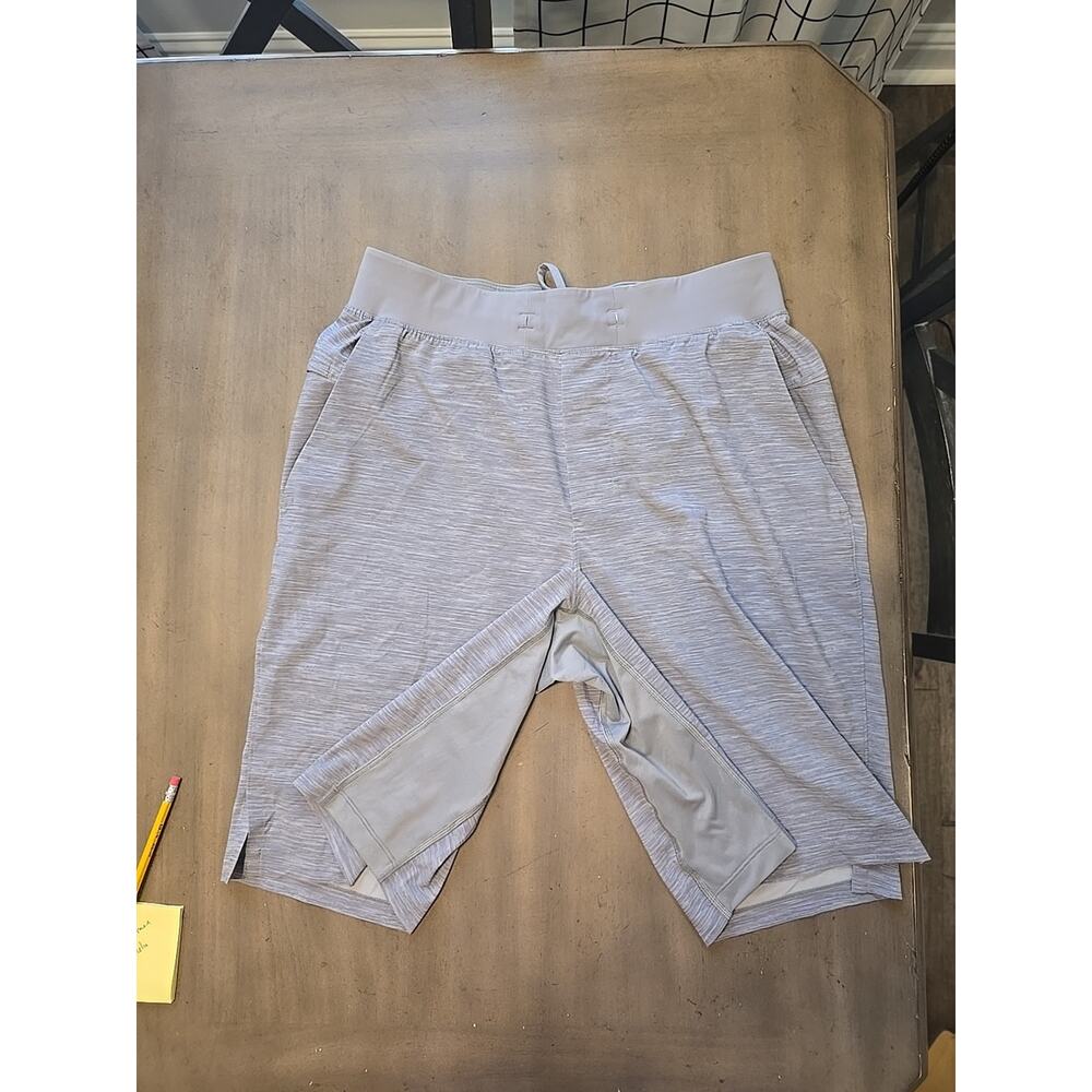 Lululemon Zeroed In Linerless Shorts Mens Med 9 Inch Inseam Light Gray